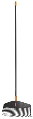 Fiskars Solid L lombseprű