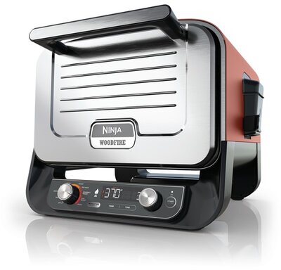 Ninja Woodfire Kültéri Pizzasütő és Füstölő - OO101EU
