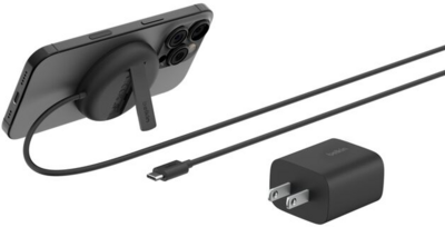 Belkin - BOOSTCHARGE PRO QI2 WIRELESS MAGNETIC CHARGER INCLUDING POWER - WIA011KQBK