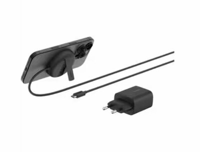 Belkin - BOOSTCHARGE PRO QI2 WIRELESS MAGNETIC CHARGER INCLUDING POWER - WIA011KQBK
