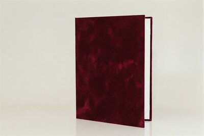 Oklevéltartó, A5, exkluzív, plüss, 1 db  fekvő, A4-es oklevélhez, bordó