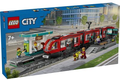 LEGO® City Belvárosi villamos és megálló játékszett 60423