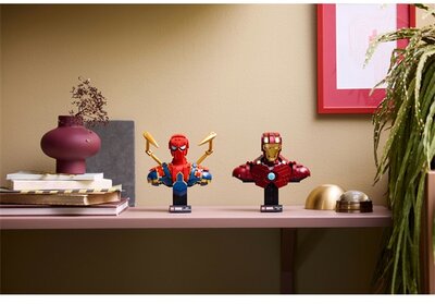 LEGO® | Marvel Vasember MK4 mellszobor, megépíthető modell felnőtteknek, minifigurával 76327
