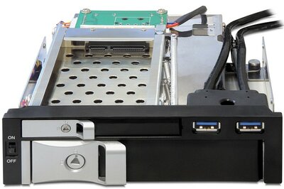 Delock 47209 5.25 Mobil Rack 1 x 2.5 + 1 x 3.5 SATA HDD-hez + 2 x USB 3.0