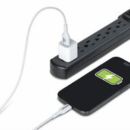 Startech - 1 m-es USB-A - USB-C töltőkábel, USB-A - Type-C gyorstöltő kábel, 3A, USB 2.0 adatátvitel, fehér -