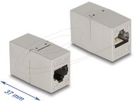 Delock - fémszínű adapter RJ45 anya - RJ45 anya Cat.6A - 87037