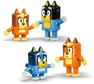 LEGO® Bluey: Bluey családja kockákból 11217